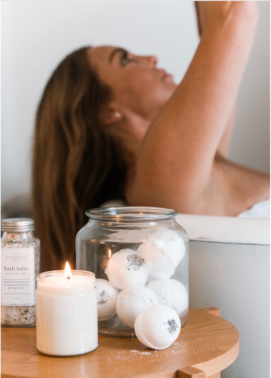 Let's Chill Detoxifying Bath Bomb - Lavender