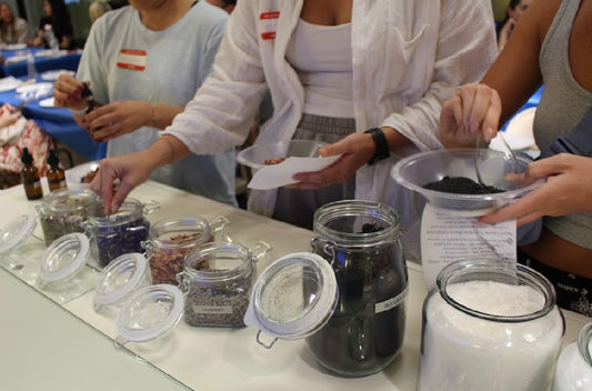 In Studio Therapeutic Bath Salt Blending Class