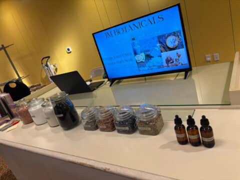 In Studio Therapeutic Bath Salt Blending Class