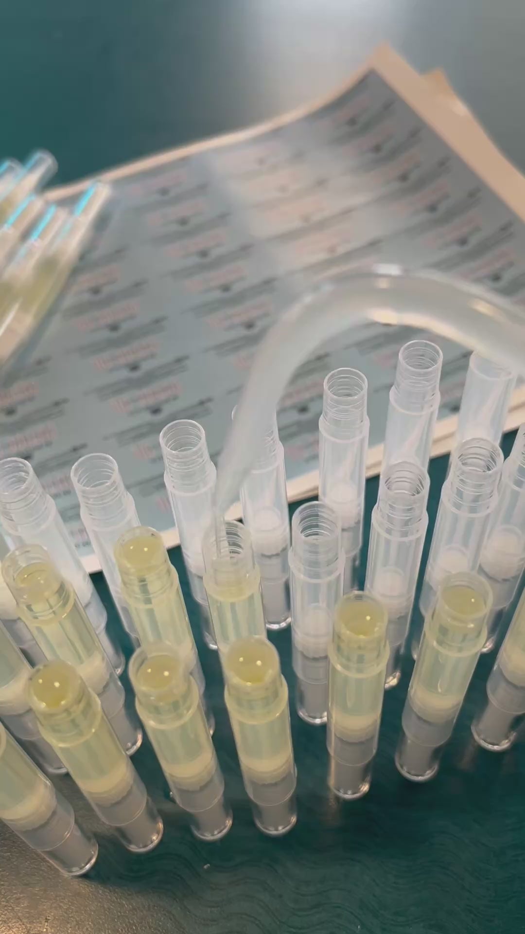 JM Botanicals natural cuticle oil pen for nail growth and dry cuticle repair